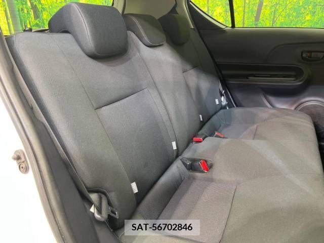 Toyota AQUA 2017-08 314333-10