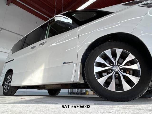 Nissan SERENA 2018-04 284311-14