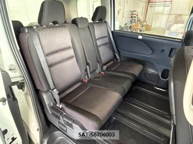 Nissan SERENA 2018-04 284311-9