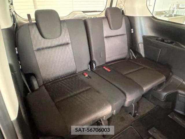 Nissan SERENA 2018-04 284311-10