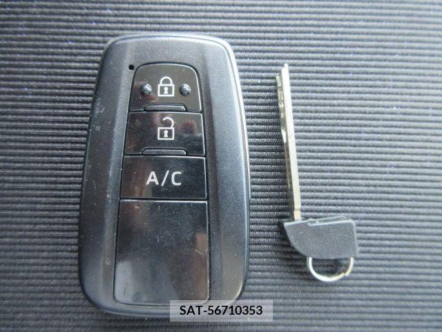 Toyota PRIUS PHV 2019-03 282536-16