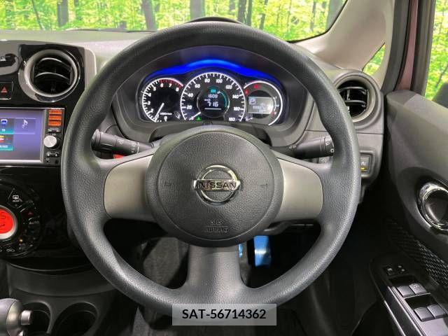 Nissan NOTE 2014-02 256989-11