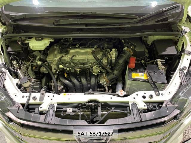 Toyota NOAH 2018-12 279494-19