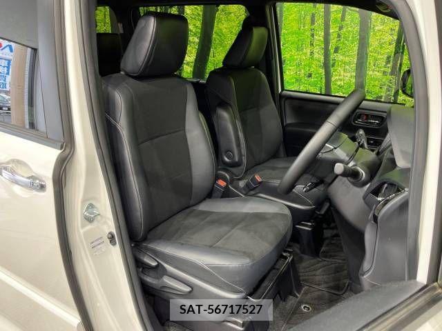 Toyota NOAH 2018-12 279494-8