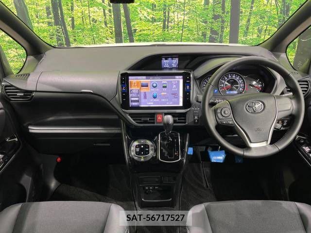 Toyota NOAH 2018-12 279494-1