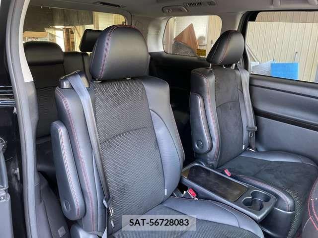 Toyota VELLFIRE 2014-12 334987-18