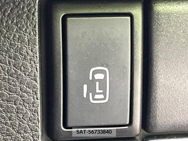 Suzuki SPACIA 2017-03 251924-5