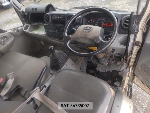 Hino DUTRO 2012-05 371721-4