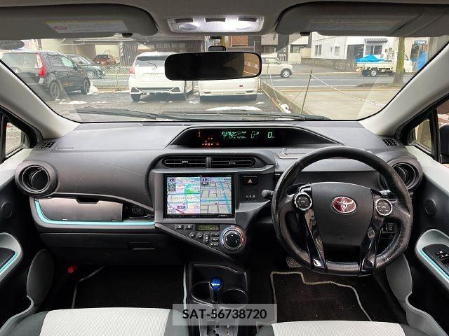 Toyota AQUA 2013-05 291660-1