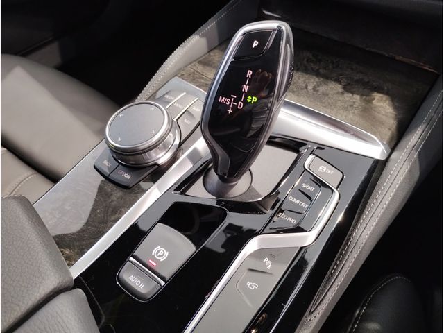 Bmw 5 SERIES 2018-11 9985-5