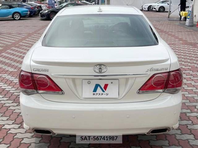 Toyota CROWN SEDAN 2011-09 295228-15