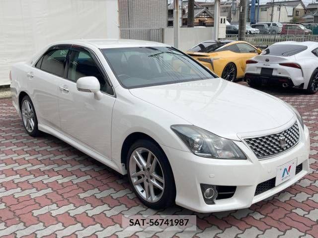 Toyota CROWN SEDAN 2011-09 295228-16