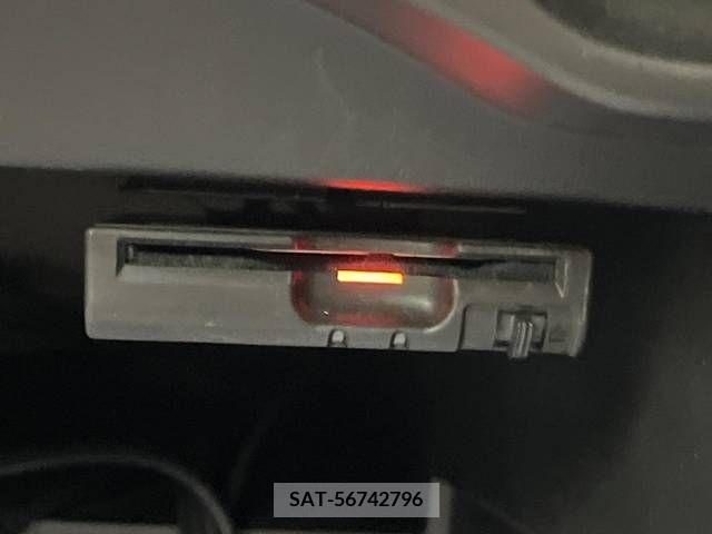 Nissan NOTE 2014-01 345904-7