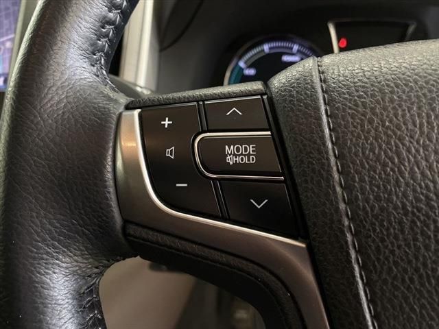 Toyota CROWN SEDAN 2013-06 183265-29