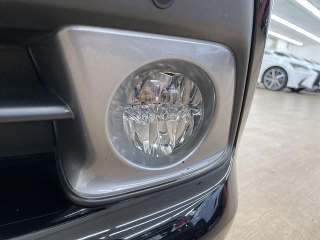 Toyota CROWN SEDAN 2013-06 183265-10