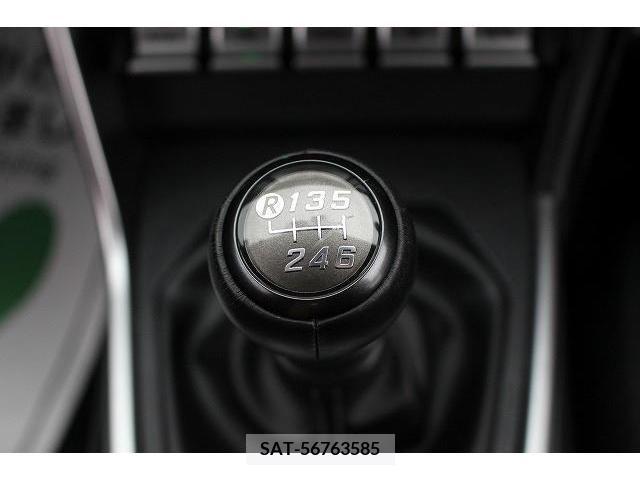 Toyota 86 2022-09 352347-15