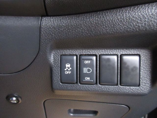 Nissan X-TRAIL 2011-10 13232-13