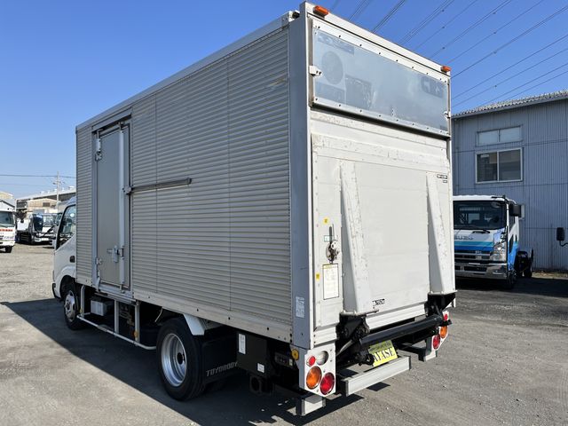 Hino DUTRO 2007-11 1281-3