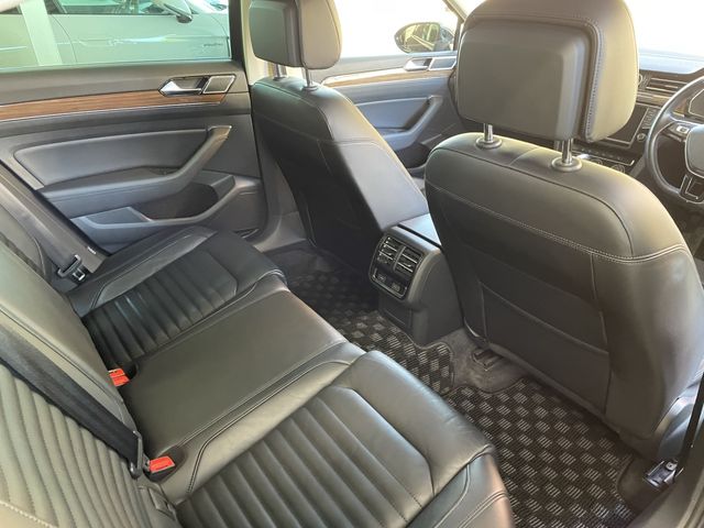 VolksWagen PASSAT 2015-10 1473-11