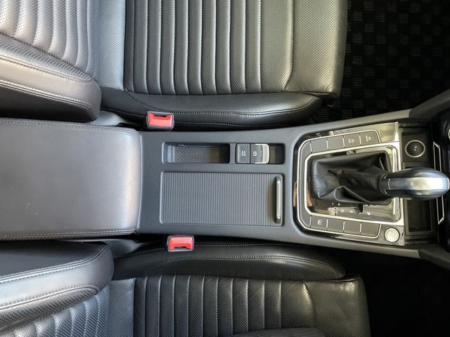 VolksWagen PASSAT 2015-10 1473-15