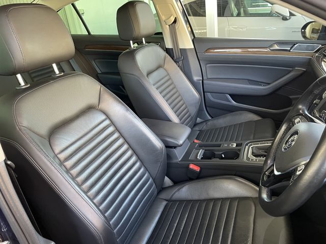 VolksWagen PASSAT 2015-10 1473-8