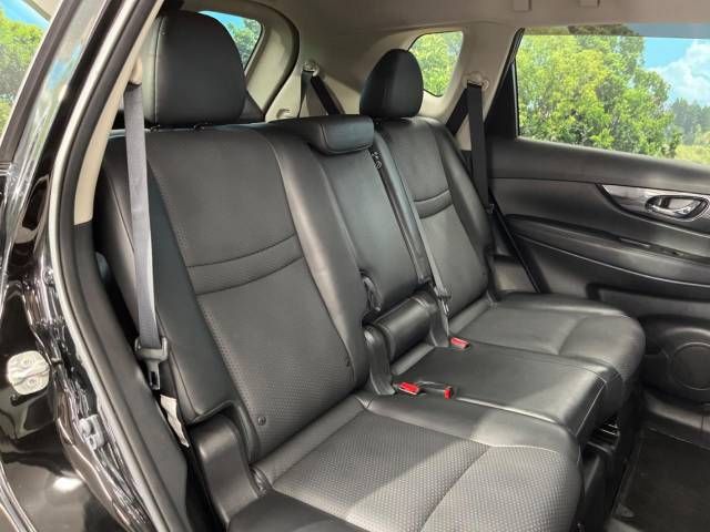 Nissan X-TRAIL 2018-09 10986-8