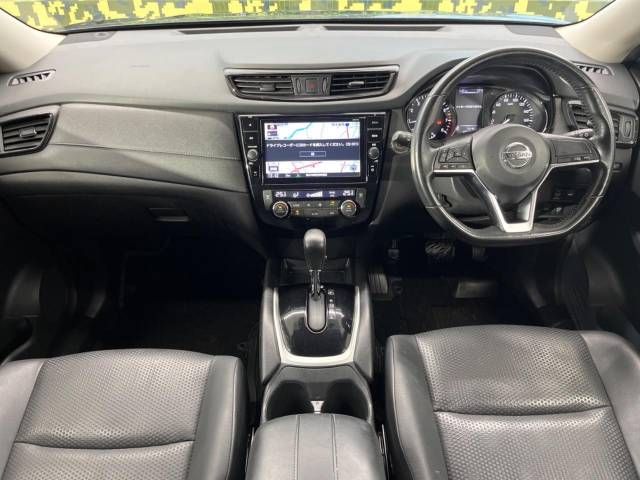 Nissan X-TRAIL 2018-09 10986-1