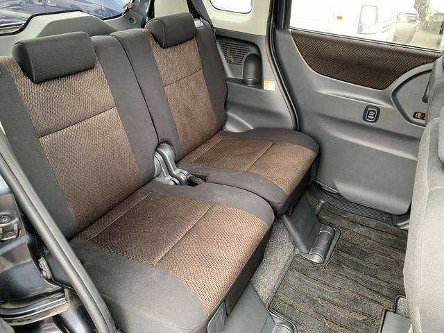 Nissan ROOX 2010-05 3782-17