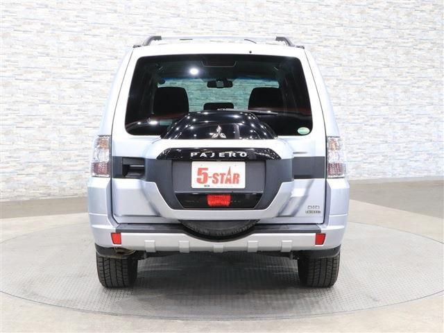 Mitsubishi PAJERO 2015-05 187872-7