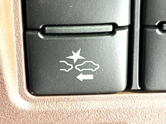 Toyota ESQUIRE 2018-08 9348-6