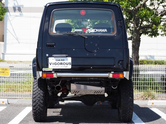 Suzuki JIMNY 1996-01 8741-11