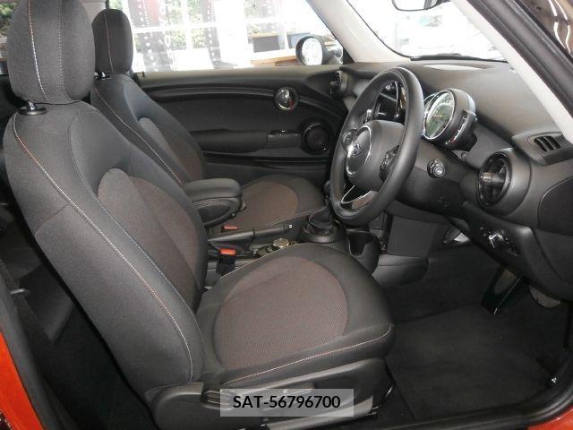 Bmw MINI 2019-04 386812-14