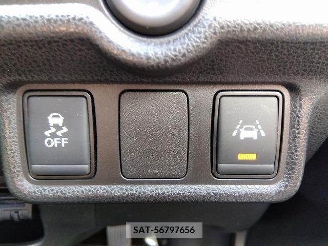 Nissan NOTE 2018-02 279901-13