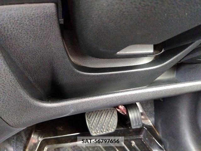 Nissan NOTE 2018-02 279901-11