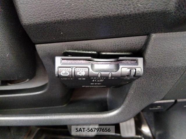 Nissan NOTE 2018-02 279901-14
