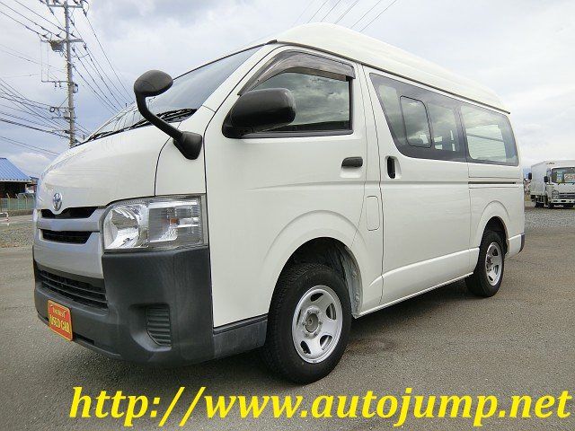 Toyota HIACE VAN 2017-07 20716-0