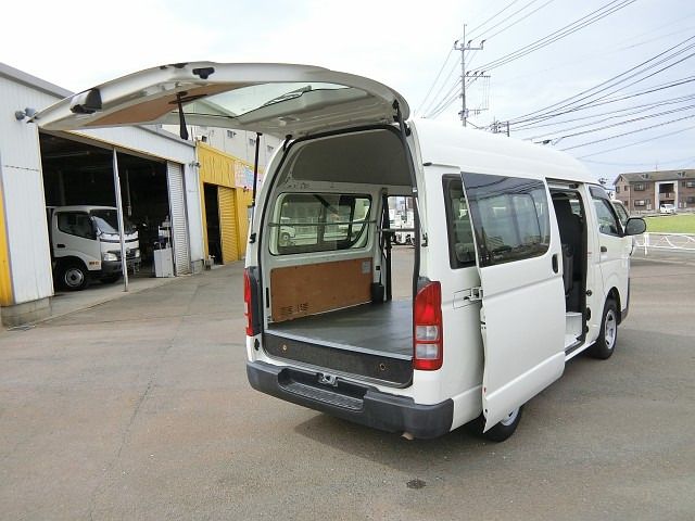 Toyota HIACE VAN 2017-07 20716-10