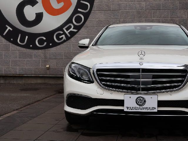 Mercedes Benz E-CLASS 2016-10 18947-4