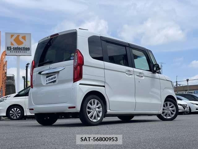 Honda N BOX 2019-03 278717-1
