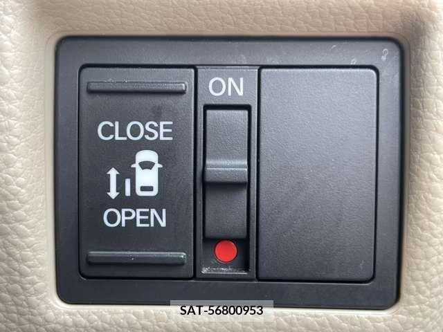 Honda N BOX 2019-03 278717-7