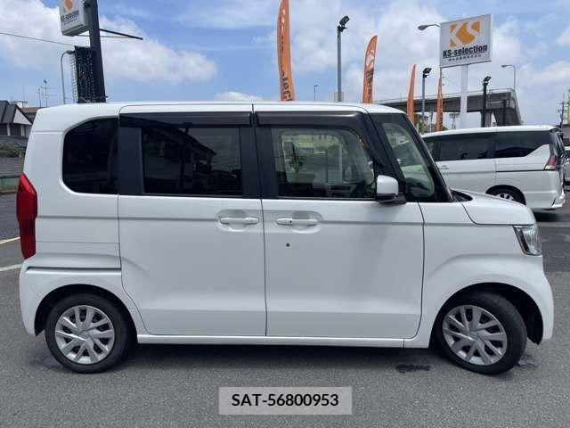 Honda N BOX 2019-03 278717-5