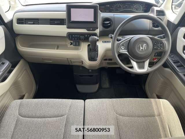 Honda N BOX 2019-03 278717-6