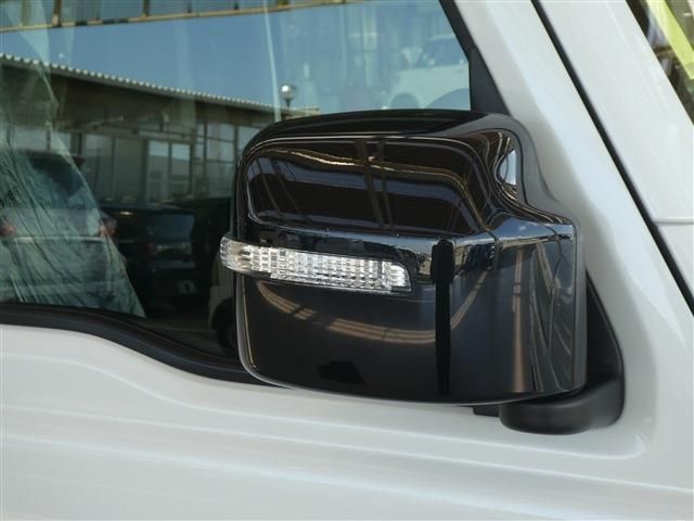 Suzuki JIMNY 2023-06 22015-28