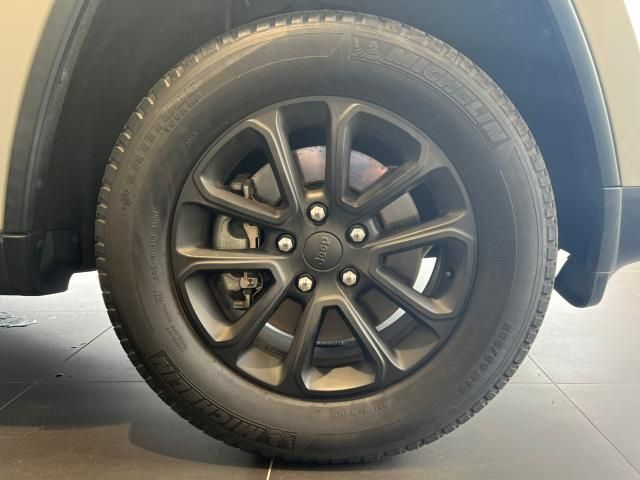 Jeep GRAND CHEROKEE 2016-10 22830-28