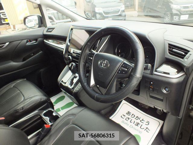 Toyota VELLFIRE 2017-04 375506-8