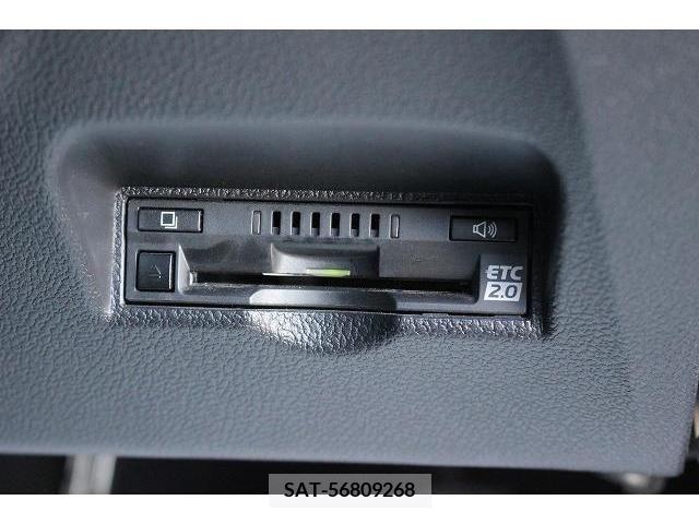 Toyota PRIUS PHV 2017-12 212536-14