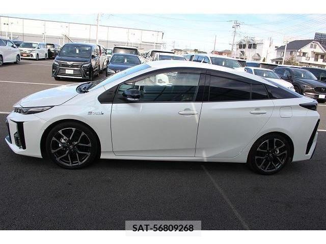 Toyota PRIUS PHV 2017-12 212536-2