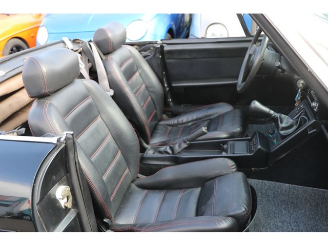 ALFA ROMEO SPIDER 1990-10 14324-11
