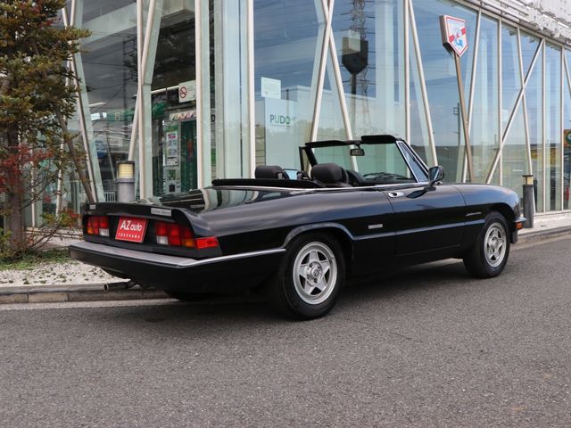 ALFA ROMEO SPIDER 1990-10 14324-2