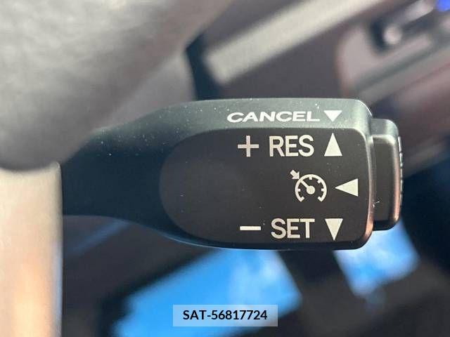 Toyota VOXY 2018-07 395011-5